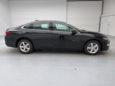 Certified 2020 Chevrolet Malibu LS image 12