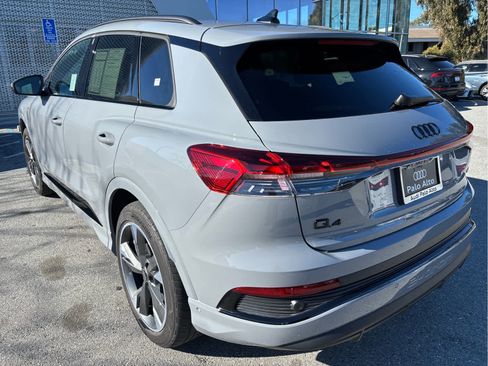 Used 2024 Audi Q4 e-tron Premium Plus w/ Premium Plus image 4