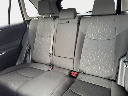 Used 2022 Toyota RAV4 XLE image 20