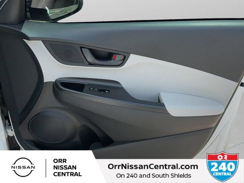 Used 2023 Hyundai Kona SEL w/ Cargo Package FWD image 10