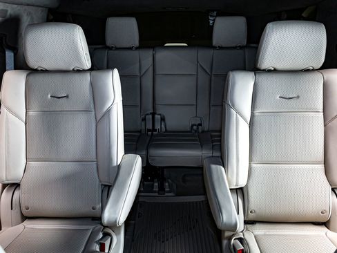 Used 2025 Cadillac Escalade Sport Platinum w/ LPO, Floor Liner Package image 27