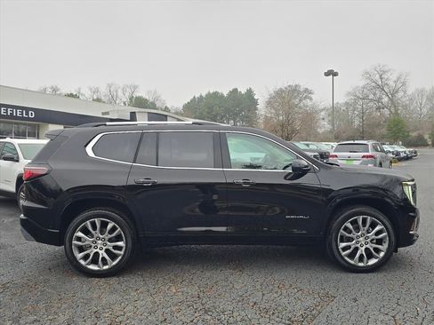 New 2026 GMC Acadia Denali w/ Super Cruise Package image 2