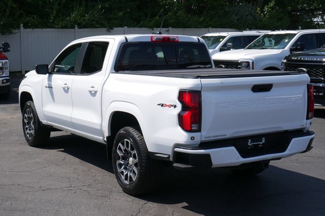 Used 2023 Chevrolet Colorado LT w/ LT Convenience Package III AWD/4WD image 9