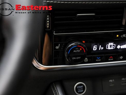 Used 2021 Nissan Rogue SL image 29