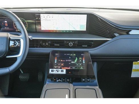 New 2026 INFINITI QX80 Luxe w/ Cargo Package RWD image 13