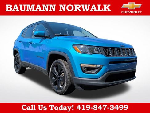 Used 2021 Jeep Compass Latitude AWD/4WD image 1