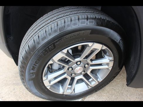 Used 2026 GMC Terrain Elevation FWD image 28