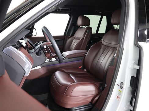 Used 2025 Land Rover Range Rover SE AWD/4WD image 38