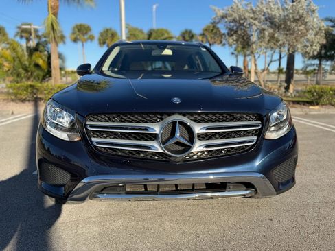 Used 2016 Mercedes-Benz GLC 300 GLC 300 Sport Utility 4D image 3