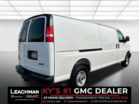 New 2026 GMC Savana 3500 Extended RWD image 3
