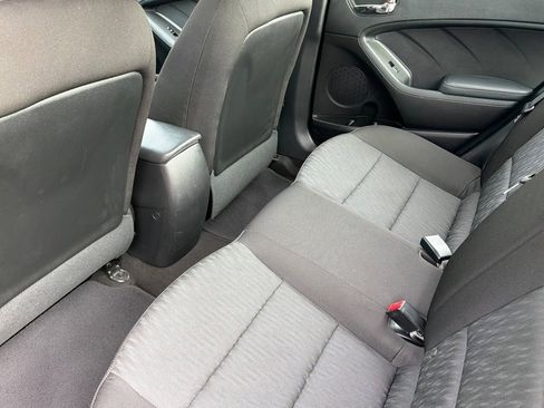 Used 2016 Kia Forte LX image 15