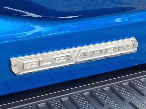 Used 2024 GMC Sierra 1500 Elevation image 33