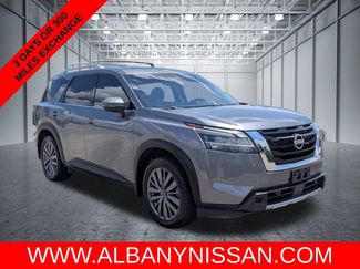 Used 2024 Nissan Pathfinder SL w/ SL Premium Package FWD video 1