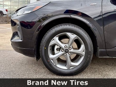 Certified 2024 Ford Escape ST-Line image 32