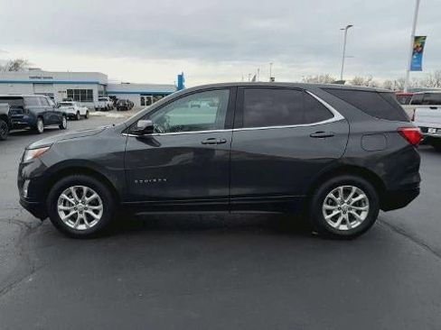 Certified 2020 Chevrolet Equinox LT w/ Driver Convenience Package image 5