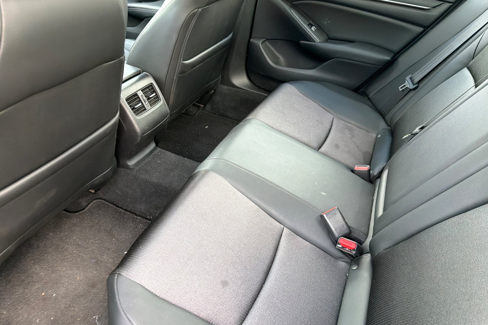 Used 2019 Honda Accord Sport image 16
