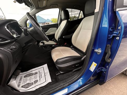 Used 2017 Buick Encore Preferred AWD/4WD image 12