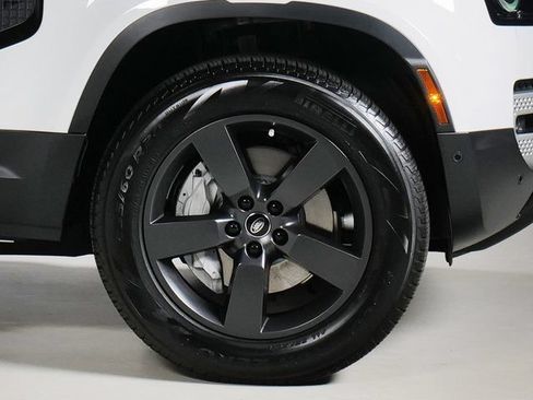 Certified 2025 Land Rover Defender 110 S AWD/4WD image 9