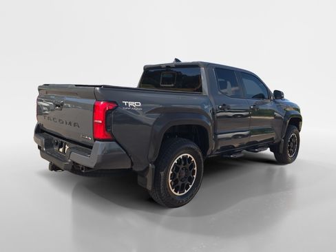 Used 2026 Toyota Tacoma TRD Off-Road w/ TRD Off Road Upgrade Package AWD/4WD image 3