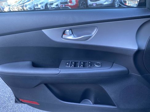 Used 2023 Kia Forte LXS w/ LXS Technology Package image 16