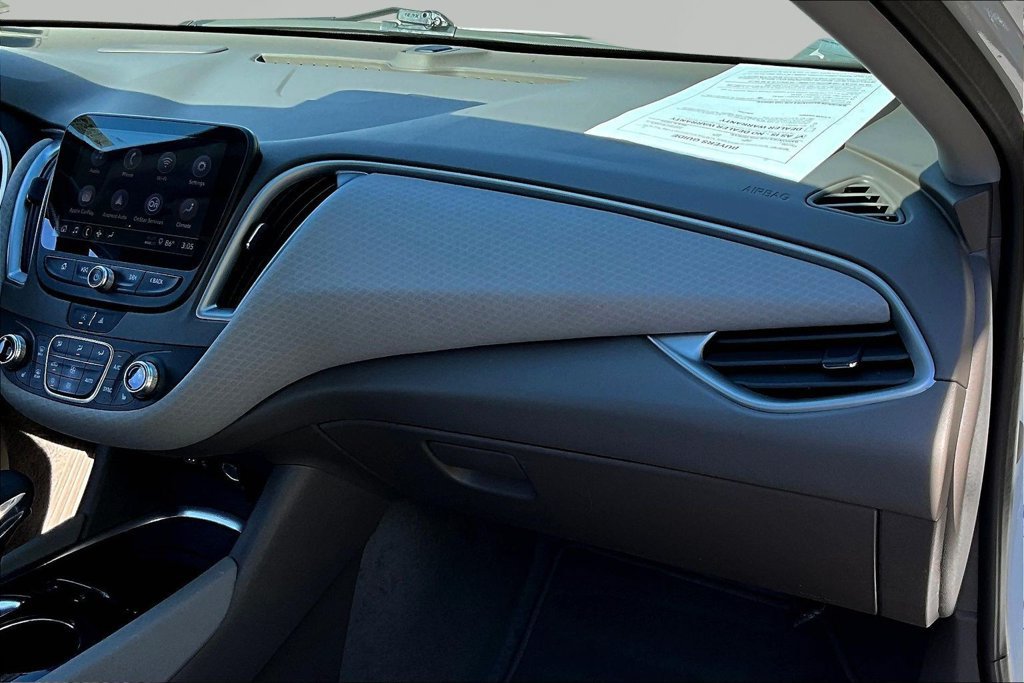 Used 2025 Chevrolet Malibu LT FWD image 27