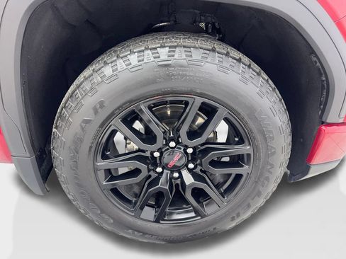 Used 2024 GMC Sierra 1500 Elevation w/ Preferred Package AWD/4WD image 82