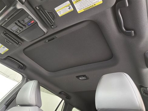 New 2026 Subaru Outback Limited XT image 9