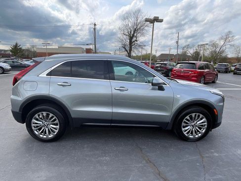 Used 2024 Cadillac XT4 Premium Luxury AWD/4WD image 8