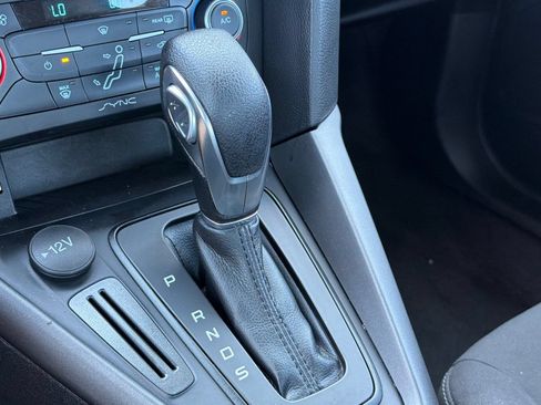 Used 2018 Ford Focus SEL FWD image 20