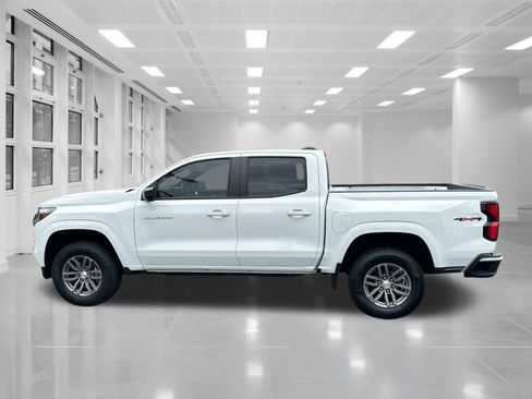 New 2024 Chevrolet Colorado LT w/ LT Convenience Package III image 7