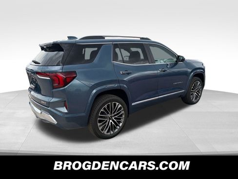 New 2026 GMC Terrain Denali w/ LPO, Floor Liner Package AWD/4WD image 3