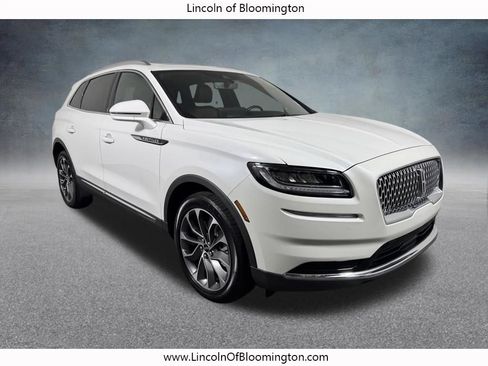 Used 2023 Lincoln Nautilus Reserve AWD/4WD image 9