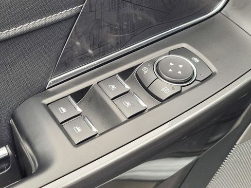 Used 2022 Ford F150 XLT w/ Equipment Group 302A High image 17