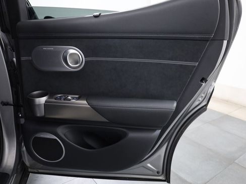 Used 2023 Genesis GV60 Performance image 14