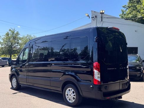 Used 2024 Ford Transit 350 XLT RWD image 4