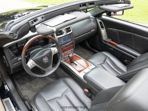 Used 2006 Cadillac XLR RWD image 52