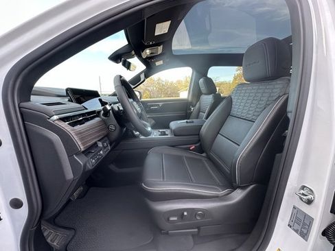 New 2025 GMC Sierra EV Denali image 14