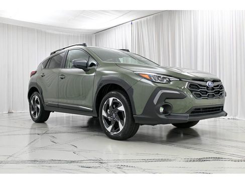 New 2025 Subaru Crosstrek 2.5i Limited w/ Crosstrek Mirror Package image 2