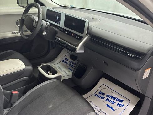 Used 2024 Hyundai Ioniq 5 SEL RWD image 29