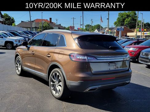 Used 2022 Lincoln Nautilus Reserve w/ Cargo Utility Package FWD image 3