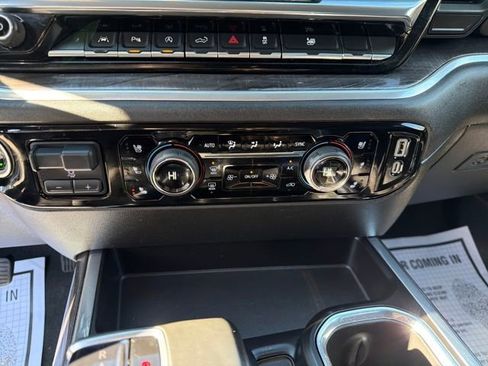 Used 2023 Chevrolet Silverado 1500 LTZ image 19