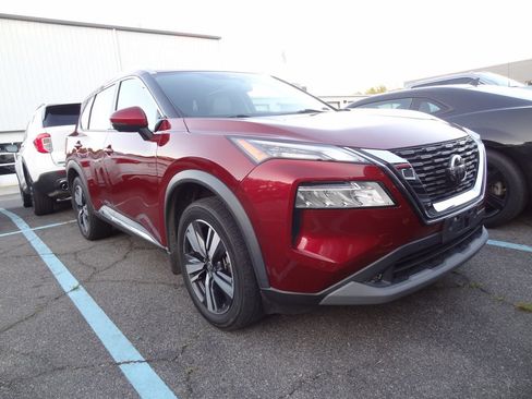 Used 2021 Nissan Rogue SL w/ Premium Package AWD/4WD image 1