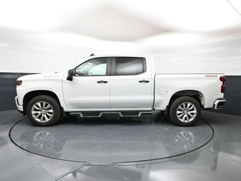 Used 2022 Chevrolet Silverado 1500 Custom AWD/4WD image 30