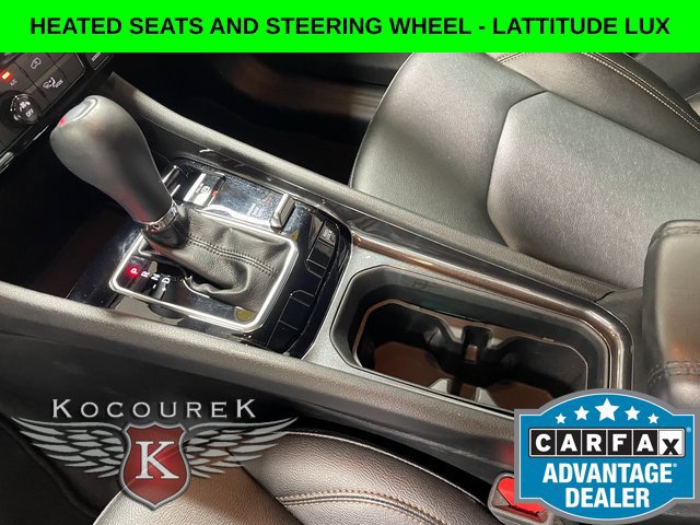 Used 2024 Jeep Compass Latitude AWD/4WD image 17