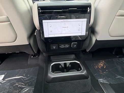 New 2026 Jeep Grand Wagoneer L Summit image 28