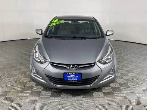 Used 2015 Hyundai Elantra SE w/ Option Group 02 FWD image 18