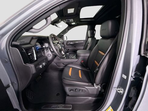 Used 2025 GMC Sierra 1500 AT4 w/ AT4 Premium Package image 19