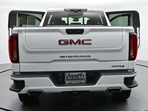 Used 2023 GMC Sierra 1500 AT4 w/ AT4 Premium Package AWD/4WD image 46