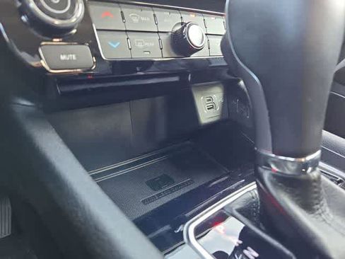 Used 2022 Jeep Compass Latitude image 30