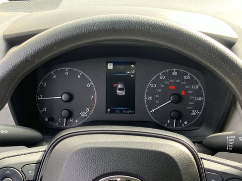 Used 2024 Toyota Corolla LE FWD image 23